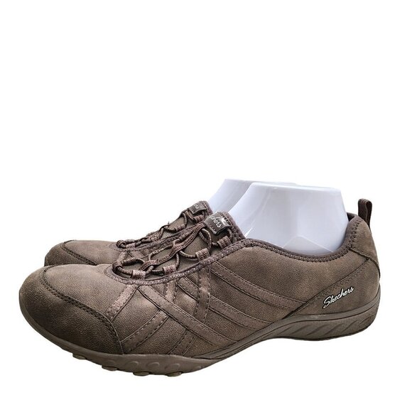 Skechers Brown Breathe Easy Remember Me Vegan Leather Bungee Slip On Sneaker - Picture 2 of 11